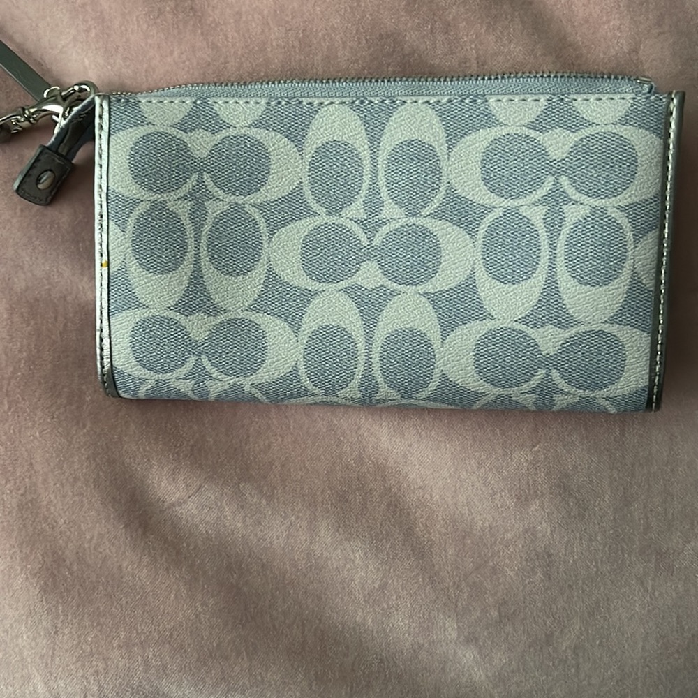 Coach Wallet - Picture 3 of 3